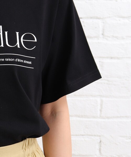 SHOO・LA・RUE(シューラルー)の「◆【S-L】シンプルロゴプリントTシャツ(Tシャツ/カットソー・レディース・ブラック/グリーン・01/02/03)」の7枚目の写真