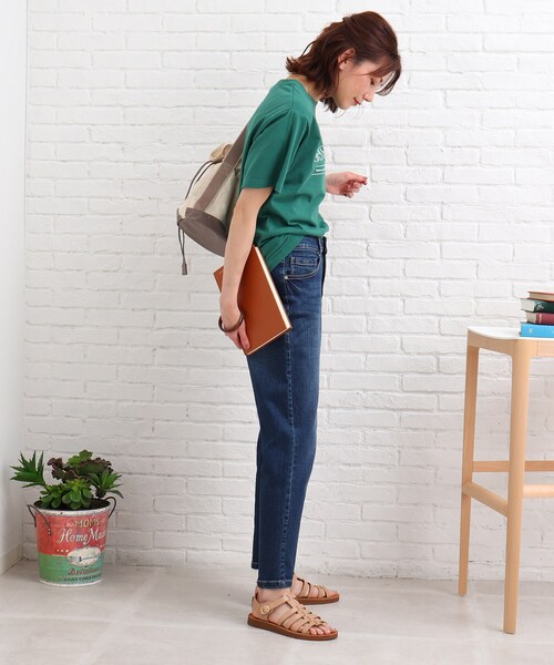 SHOO・LA・RUE(シューラルー)の「◆【S-L】シンプルロゴプリントTシャツ(Tシャツ/カットソー・レディース・ブラック/グリーン・01/02/03)」の16枚目の写真