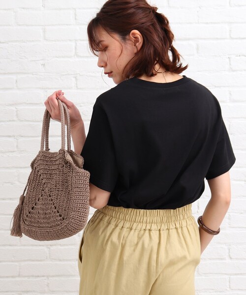 SHOO・LA・RUE(シューラルー)の「◆【S-L】シンプルロゴプリントTシャツ(Tシャツ/カットソー・レディース・ブラック/グリーン・01/02/03)」の21枚目の写真