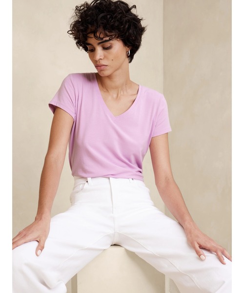 BANANA REPUBLIC FACTORY STORE（バナナリパブリック ファクトリーストア）の「BANANA REPUBLIC FACTORY STORE　　VネックタイムレスTシャツ（Tシャツ/カットソー・レディース・カーキ/ブルー系その他/ホワイト/グレー/ブラック/イエロー/ラベンダー/イエロー系その他/ブラック系その他・S/M/L/XS）」の7枚目の写真
