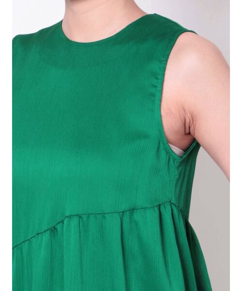 MURUA(ムルーア)の「ノースリーブギャザーワンピース(ワンピース・レディース・ブラック/ブラウン/グリーン・FREE)」の18枚目の写真