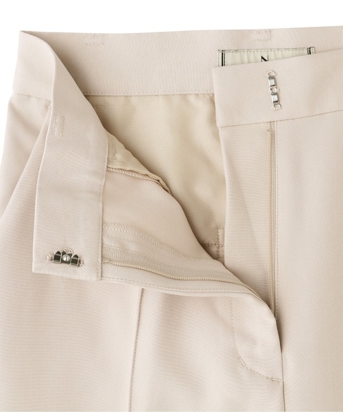 N.（N. Natural Beauty Basic）（エヌエヌナチュラルビューティーベーシック）の「【S Size Line】◆スリットテーパードパンツ（その他パンツ・レディース・ブラック/オフホワイト・SMALL/MEDIUM）」の8枚目の写真