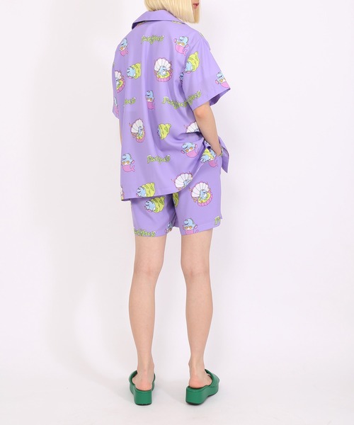 PUNYUS(プニュズ)の「DINO総柄オープンカラーシャツ(シャツ/ブラウス・レディース・ブラック/ライトパープル/グリーン・1/2/4/3)」の20枚目の写真