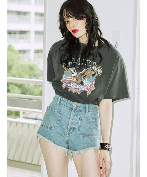 jouetie（ジュエティ）の「EAGLEロゴ BIG Tシャツ（Tシャツ/カットソー・レディース・オフホワイト/ブラック/パープル・MEDIUM）」の2枚目の写真