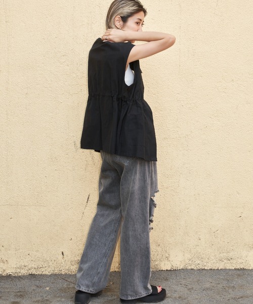 Auntie Rosa Holiday(アンティローザホリデー)の「ノーカラーミリタリーベスト(ベスト・レディース・ブラック/カーキ/オリーブ・FREE)」の10枚目の写真