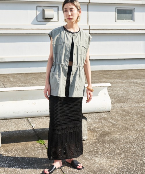 Auntie Rosa Holiday(アンティローザホリデー)の「ノーカラーミリタリーベスト(ベスト・レディース・ブラック/カーキ/オリーブ・FREE)」の21枚目の写真