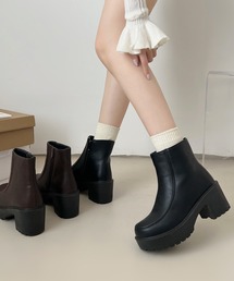 Shoes in Closet(V[YCN[[bg)̌yʌ JXeb` q[Abv V[gu[c 2736(u[c)