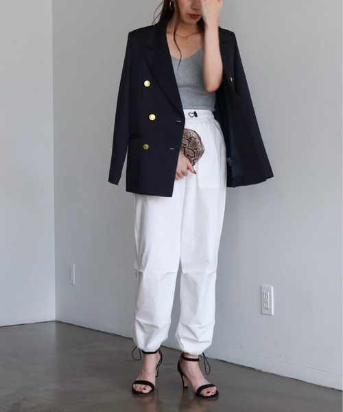 feepur（フェピュール）の「金釦ダブルジャケット（テーラードジャケット・レディース・ネイビー・MEDIUM）」の9枚目の写真