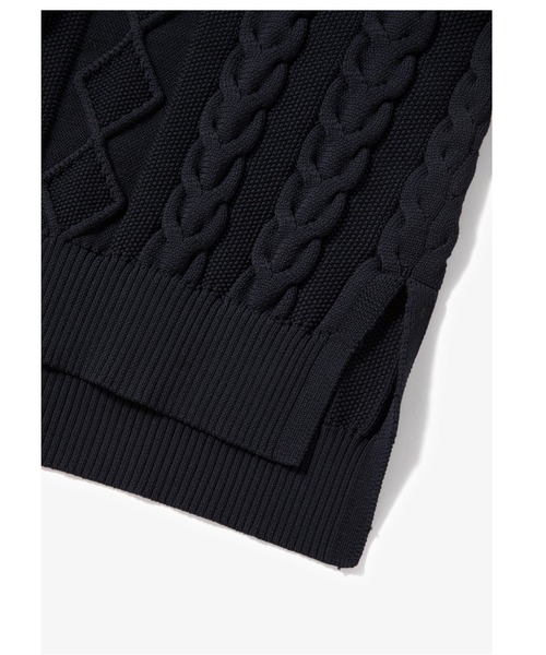 FRED PERRY フレッドペリー V NECK CABLE KNIT JUMPER Vネックセーター ニット 未使用品 サイズ:8 K7749 ブラック  レディース  トップス FRED PERRY（フレッドペリー）の「Cable Knit V-Neck Jumper