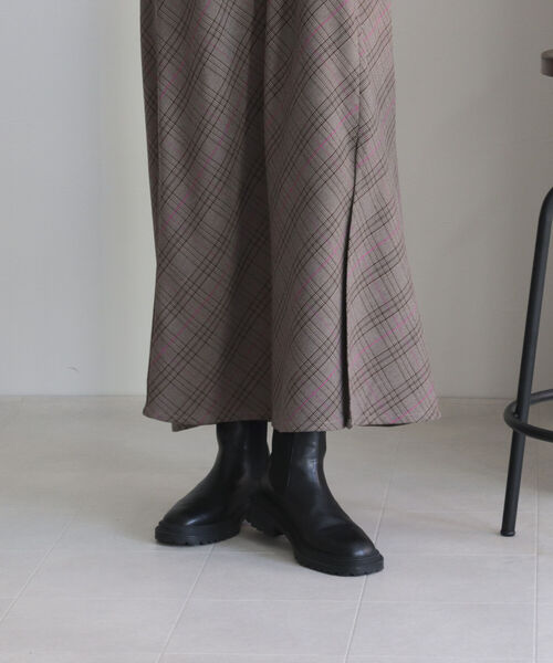 JETEE(ジュテ)の「【JETEE/ジュテ】サイドゴアミドルブーツ(ブーツ・レディース・オリーブ/ブラック・37/38/39)」の6枚目の写真