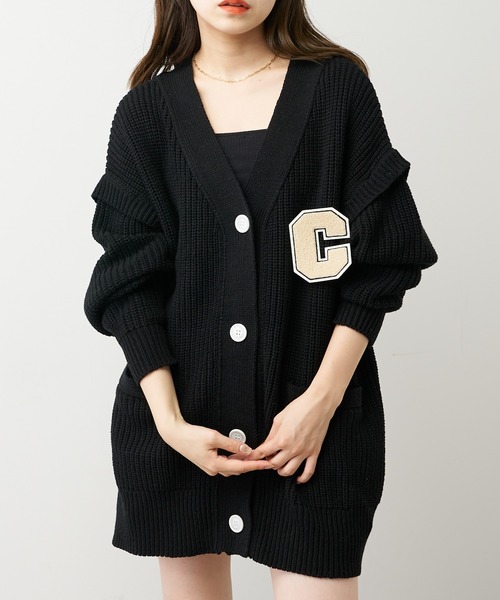 Chico（チコ）の「【2022AW】ワッペン付き袖取り外ルーズカーディガン（カーディガン/ボレロ・レディース・アイボリー/ブラック/グレー・FREE）」の2枚目の写真