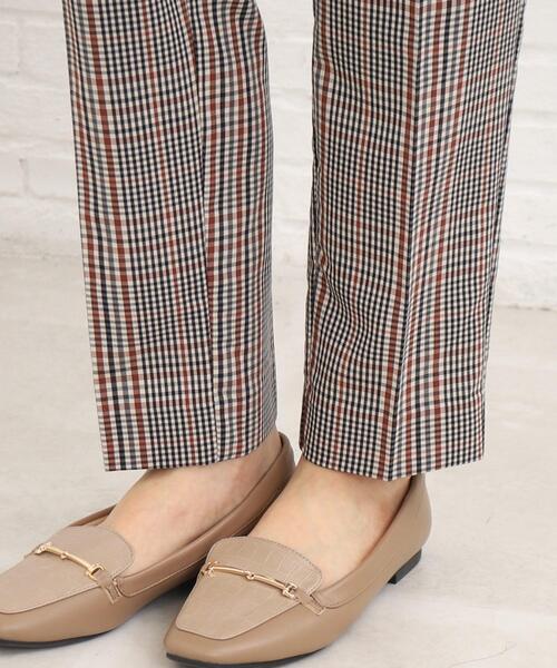 SHOO・LA・RUE(シューラルー)の「◆【美脚シルエット】センタープレス テーパードパンツ(その他パンツ・レディース・ナチュラル/ダークグリーン/ブラック/イエロー/チャコールグレー/ベージュ系1・05/03/04/02/01/10)」の7枚目の写真