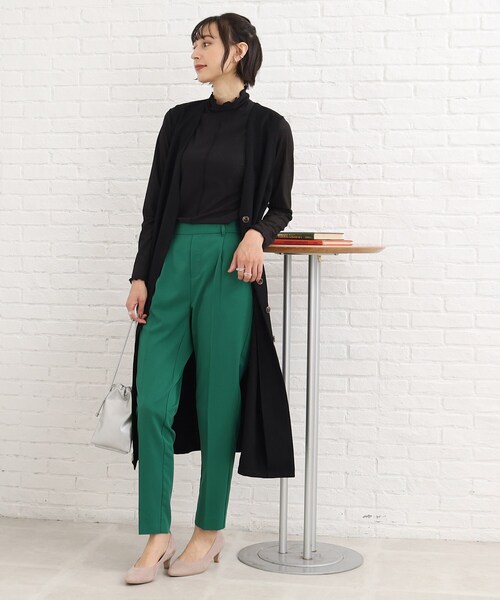 SHOO・LA・RUE(シューラルー)の「◆【美脚シルエット】センタープレス テーパードパンツ(その他パンツ・レディース・ナチュラル/ダークグリーン/ブラック/イエロー/チャコールグレー/ベージュ系1・05/03/04/02/01/10)」の19枚目の写真