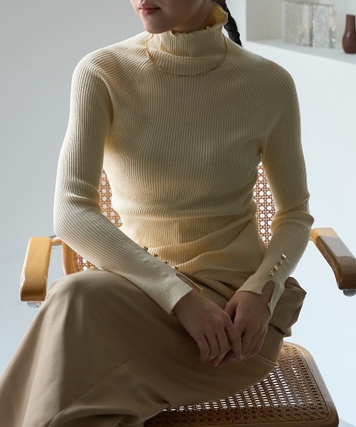 TRIANGLE PALETTE(トライアングルパレット)の「袖釦ボトルネックリブニット(ニット/セーター・レディース・ライトグレー/ベージュ/ブルー/アイボリー/ブラック/ラベンダー/ブラウン/ミント・FREE)」の20枚目の写真