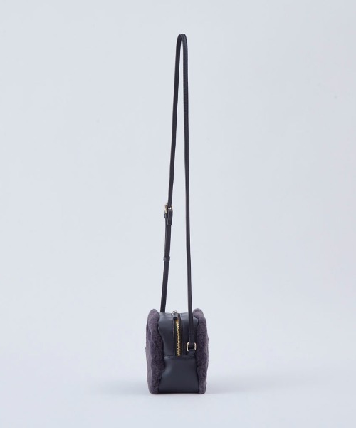 Actually（アクチュアリー）の「ショルダーバッグ キューブファー（ショルダーバッグ・レディース・ブラック/グレー/アイボリー・フリー）」の15枚目の写真