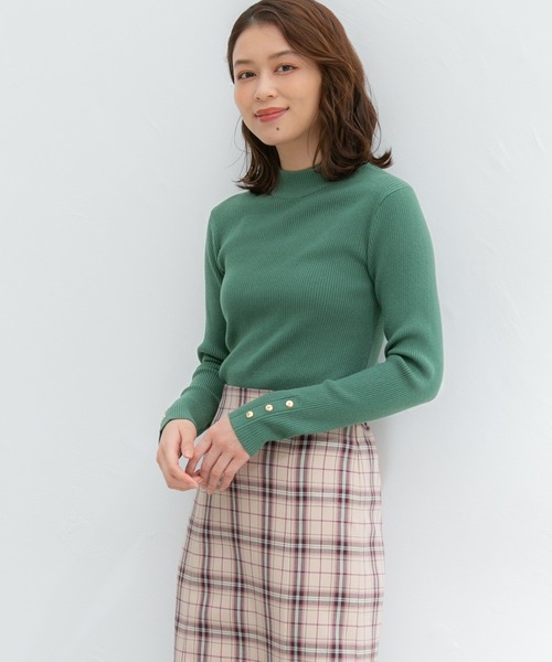 Honeys（ハニーズ）の「抗菌リブハイネックニット（ニット/セーター・レディース・グリーン/ブラック×ホワイト/アイボリー/ホワイト×ブラック/ブラック/オレンジ系その他・S/M/L/LL）」の5枚目の写真