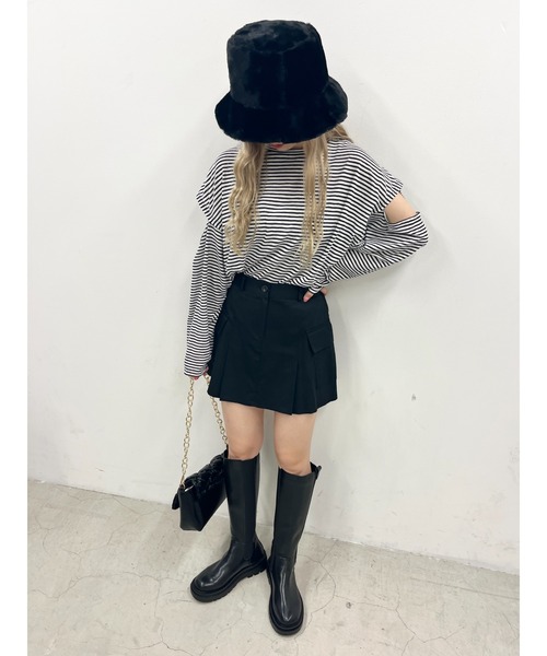 WC（ダブル シー）の「ロングサイドゴアブーツ（ブーツ・レディース・ブラック・MEDIUM/SMALL）」の2枚目の写真