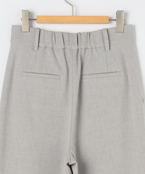 NOLLEY’S(ノーリーズ)の「ウォッシャブルタックワイドパンツ(その他パンツ・レディース・オフホワイト/ライトグレー・34/36/38)」の22枚目の写真