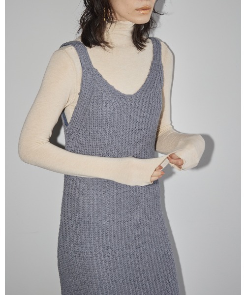 TODAYFUL(トゥデイフル)の「ソフトタートルトップス(Tシャツ/カットソー・レディース・ブラック/ナチュラル/ブルー系その他/キナリ・FREE)」の10枚目の写真