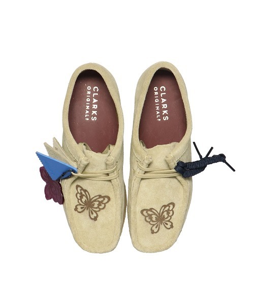 ANNA SUI(アナスイ)の「Clarks Wmns Wallabee ANNA SUI atmos(WOMENS)(ブーツ・レディース・ベージュ・UK3.5/UK4/UK5/UK5.5/UK6/UK3)」の10枚目の写真