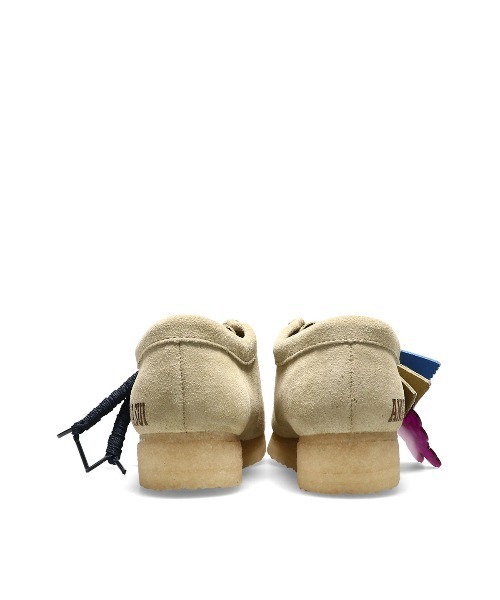 ANNA SUI(アナスイ)の「Clarks Wmns Wallabee ANNA SUI atmos(WOMENS)(ブーツ・レディース・ベージュ・UK3.5/UK4/UK5/UK5.5/UK6/UK3)」の9枚目の写真