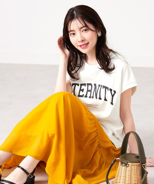 CHAN ME（チャンミ）の「綿100％カレッジロゴフレンチスリーブTシャツ（Tシャツ/カットソー・レディース・グリーン系その他/レッド系その他/ブラック/ホワイト/オレンジ系その他・MEDIUM/LARGE/X-LARGE）」の16枚目の写真