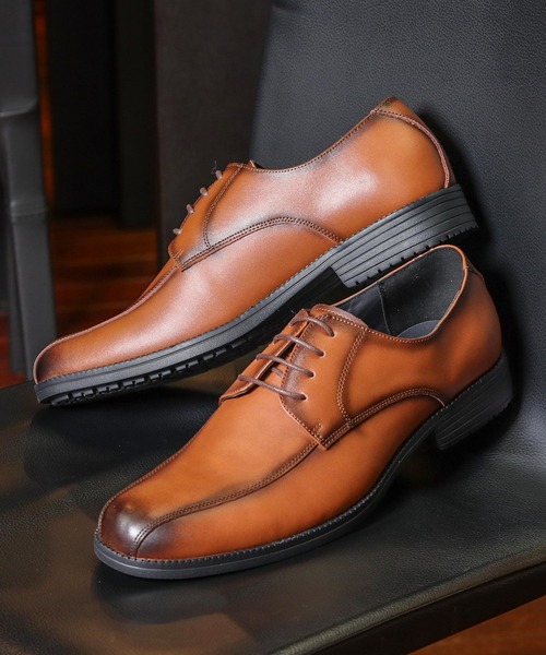 【セール】本革 動きやすいビジネスシューズ ストレートチップ 流れモカ Uチップ（ドレスシューズ）｜ZINC（ジンク） 5,524円