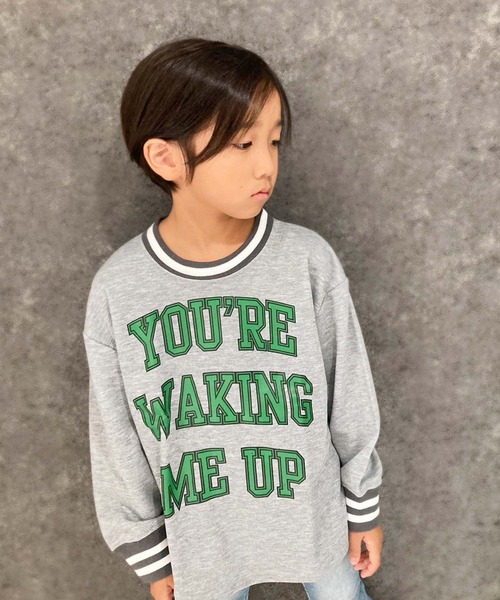 THE CASUAL(カジュアル)の「ラインリブビッグトレーナー(スウェット・キッズ・ブラック/ベージュ系/ダークグリーン/チャコール/オフホワイト/グレー系2/グレー系1/杢グレー/グレー系/ベージュ/グレー系3/ネイビー系/ブラック系/ホワイト系/ダークネイビー/ダークグリーン系・120cm/110cm/140cm/150cm/160cm/130cm)」の9枚目の写真