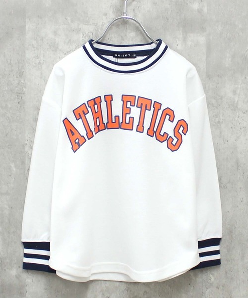 THE CASUAL(カジュアル)の「ラインリブビッグトレーナー(スウェット・キッズ・ブラック/ベージュ系/ダークグリーン/チャコール/オフホワイト/グレー系2/グレー系1/杢グレー/グレー系/ベージュ/グレー系3/ネイビー系/ブラック系/ホワイト系/ダークネイビー/ダークグリーン系・120cm/110cm/140cm/150cm/160cm/130cm)」の17枚目の写真