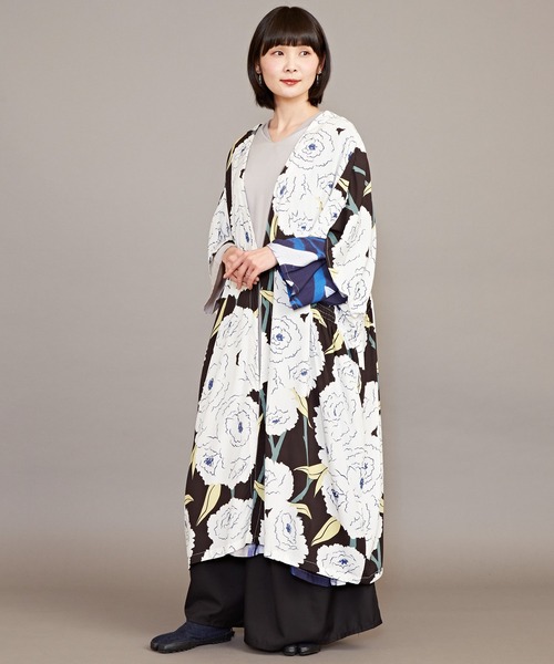 カヤ（カヤ）の「【カヤ】春錦UV長羽織（カーディガン/ボレロ・レディース・ライトブルー/ブラック/パープル/ライトピンク・FREE）」の2枚目の写真