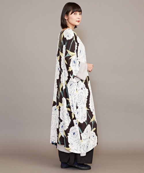 カヤ（カヤ）の「【カヤ】春錦UV長羽織（カーディガン/ボレロ・レディース・ライトブルー/ブラック/パープル/ライトピンク・FREE）」の10枚目の写真