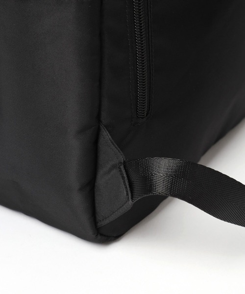 LEPSIM（レプシィム）の「フェイクレザーキカセキレイメリュック　176625（バックパック/リュック・レディース・ブラック/ベージュ・ONE SIZE）」の19枚目の写真