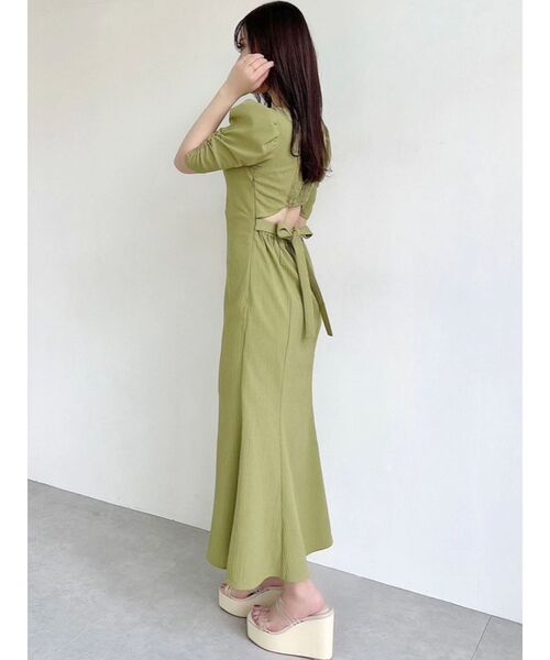 RESEXXY（リゼクシー）の「バックオープンマーメイドワンピース（ワンピース・レディース・グリーン/アイボリー/その他/その他1・FREE）」の13枚目の写真