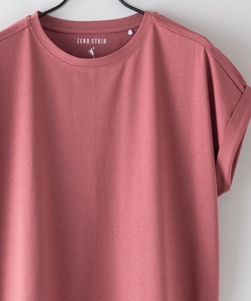 JEANS MATE（ジーンズメイト）の「汗染みの目立ちにくいTシャツ ZEROSTAIN ゼロステイン　撥水性　UVカット ローカルラウンド　無地ヘムTシャツ（Tシャツ/カットソー・レディース・ホワイト/ピンク系その他/ダークブルー/グレー/イエロー/ブラック/ミント/ダークベージュ/チャコールグレー・LARGE/MEDIUM）」の9枚目の写真