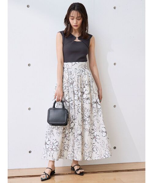 MERCURYDUO（マーキュリーデュオ）の「ナローストラップポイントトゥサンダル（サンダル・レディース・オフホワイト/ラベンダー/ブラック・36/38）」の8枚目の写真