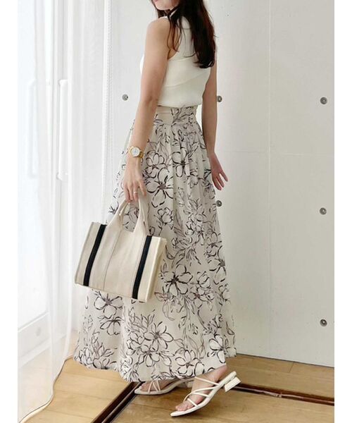 MERCURYDUO（マーキュリーデュオ）の「ナローストラップポイントトゥサンダル（サンダル・レディース・オフホワイト/ラベンダー/ブラック・36/38）」の17枚目の写真