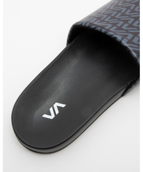 RVCA(ルーカ)の「RVCA メンズ VA WAVE SHOWER SLIDE サンダル【2023年春夏モデル】/ルーカシャワサン(シャワーサンダル)(サンダル・メンズ・ブラック/ホワイト・10/8/9)」の4枚目の写真