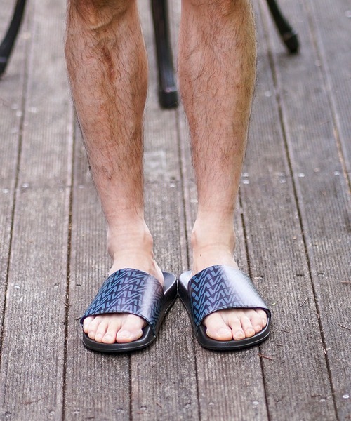 RVCA(ルーカ)の「RVCA メンズ VA WAVE SHOWER SLIDE サンダル【2023年春夏モデル】/ルーカシャワサン(シャワーサンダル)(サンダル・メンズ・ブラック/ホワイト・10/8/9)」の17枚目の写真