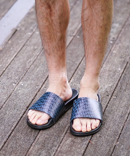 RVCA(ルーカ)の「RVCA メンズ VA WAVE SHOWER SLIDE サンダル【2023年春夏モデル】/ルーカシャワサン(シャワーサンダル)(サンダル・メンズ・ブラック/ホワイト・10/8/9)」の18枚目の写真