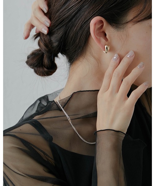 ear PAPILLONNER(イアパピヨネ)の「《WEB限定》ハート型クリップイヤリング(イヤリング・レディース・シルバー/ゴールド・FREE)」の5枚目の写真