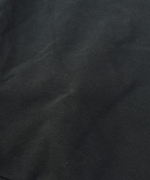 Carhartt（カーハート）の「【ヴィンテージ古着】Carhartt / カーハート RAIN DEFENDER スウェット ジップアップパーカー 企業ロゴ刺繍入り（パーカー・メンズ・ブラック・XX-LARGE）」の8枚目の写真