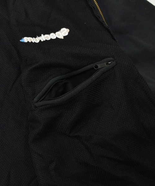 Carhartt（カーハート）の「【ヴィンテージ古着】Carhartt / カーハート RAIN DEFENDER スウェット ジップアップパーカー 企業ロゴ刺繍入り（パーカー・メンズ・ブラック・XX-LARGE）」の10枚目の写真