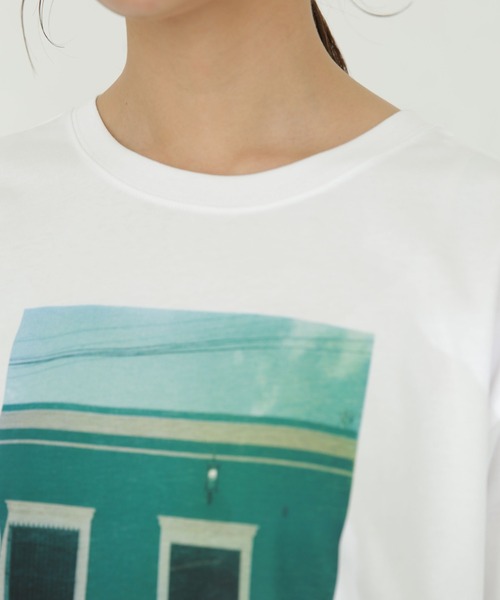 NANO universe（ナノユニバース）の「LB.03/カラーフォト前後2wayTシャツ（Tシャツ/カットソー・レディース・レッド/グリーン・FREE）」の20枚目の写真