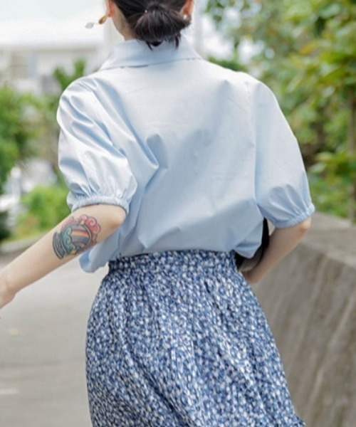 Vipoa（ヴィポア）の「ルーズシルエットパフスリーブシャツブラウス（シャツ/ブラウス・レディース・ブルー/ホワイト・FREE）」の11枚目の写真