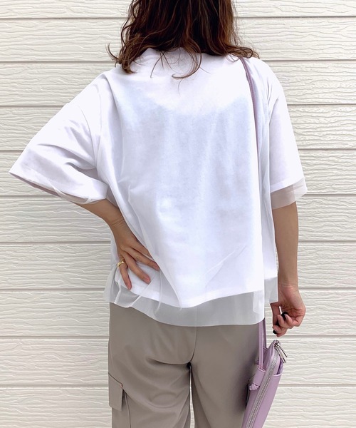 Q（キュー）の「プリントチュールT（Tシャツ/カットソー・レディース・ブラック/アイボリー・MEDIUM）」の3枚目の写真