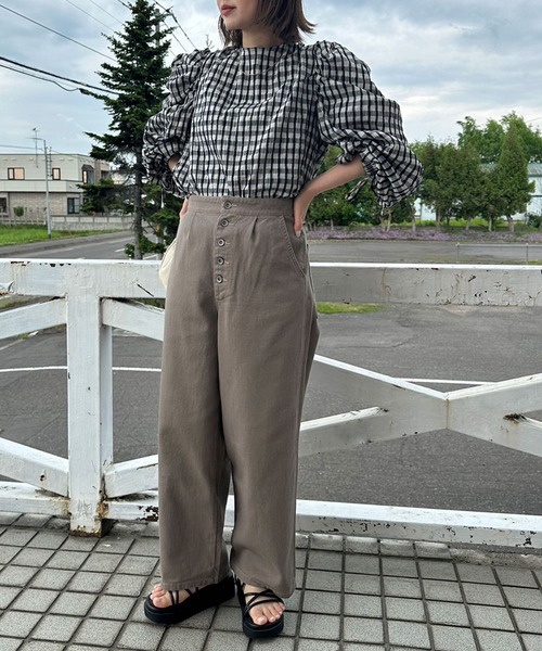 hunch(ハンチ)の「hunch ハイウエストワイドパンツ 製品バイオウォッシュ(その他パンツ・レディース・カーキ/ベージュ/ブラウン・M)」の12枚目の写真
