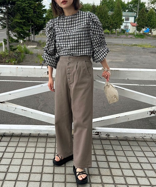hunch(ハンチ)の「hunch ハイウエストワイドパンツ 製品バイオウォッシュ(その他パンツ・レディース・カーキ/ベージュ/ブラウン・M)」の13枚目の写真