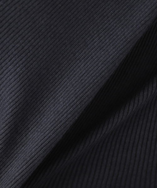 journal standard L'essage（ジャーナルスタンダードレサージュ）の「バッククロスカップツキタンク（タンクトップ・レディース・ホワイト/チャコールグレー・FREE）」の4枚目の写真