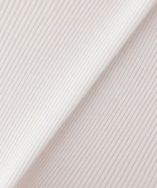 journal standard L'essage（ジャーナルスタンダードレサージュ）の「バッククロスカップツキタンク（タンクトップ・レディース・ホワイト/チャコールグレー・FREE）」の8枚目の写真