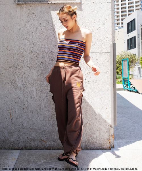 BACK TO THE FIELD（バック トゥー ザ フィールド）の「【MLB】マルチボーダーニットベアトップ（チューブトップ・レディース・オレンジ系/ブルー系/イエロー系・FREE）」の6枚目の写真